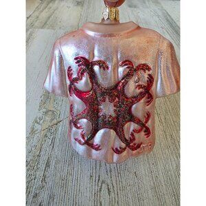 Hawaiian pink glitter shirt ornament remember pulling Xmas tree‎